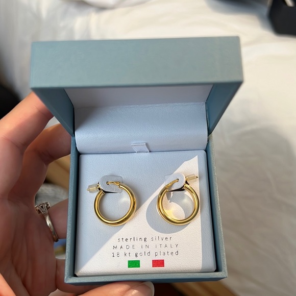 Mia Fiore 18k plated earrings - Picture 1 of 4